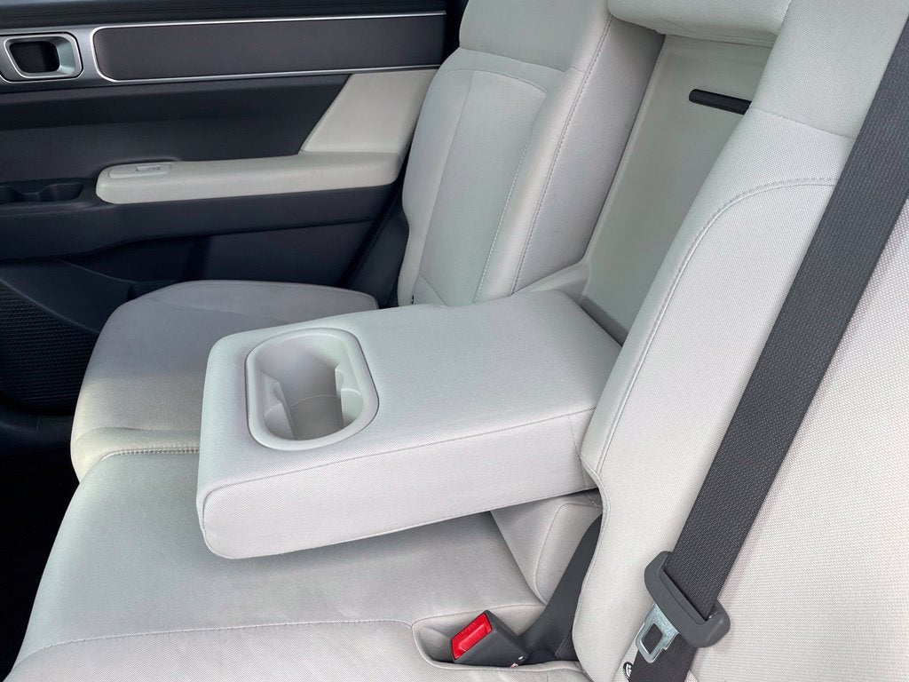 2024 Hyundai Santa Fe SE Clean CarFax, Third Row Seating