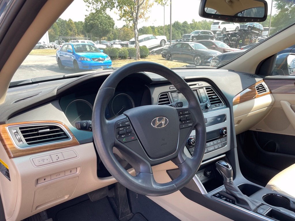 2015 Hyundai Sonata Limited Clean CarFax, One Owner, Extra Clean