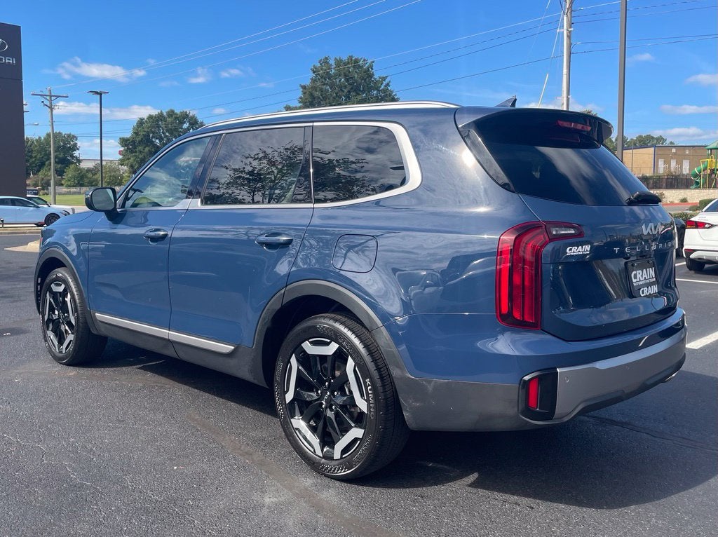 2025 Kia Telluride S Leather, Moonroof, Third Row, Clean CarFax