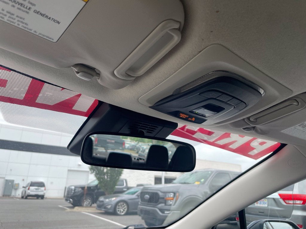 2024 Toyota Corolla LE Clean CarFax, One Owner
