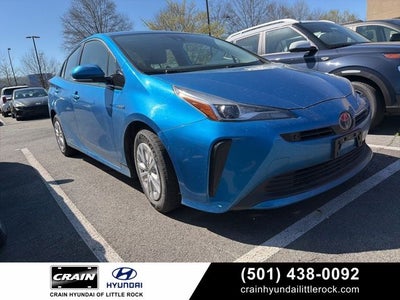 2020 Toyota Prius LE