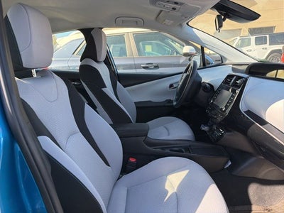 2020 Toyota Prius LE