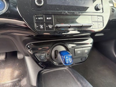 2020 Toyota Prius LE