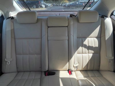 2016 Lexus ES 300h Luxury Pkg, Navi, Adaptive Cruise, Parking Sensors