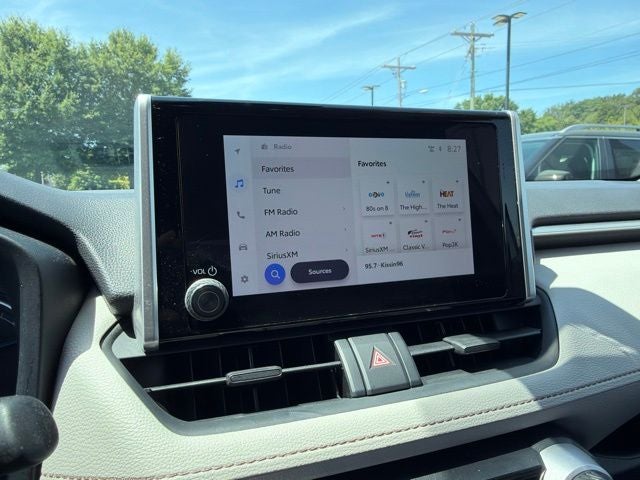 2025 Toyota RAV4 Hybrid XLE CARFAX 1-OWNER