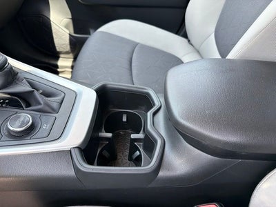 2025 Toyota RAV4 Hybrid XLE CARFAX 1-OWNER
