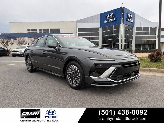 2025 Hyundai Sonata Hybrid SEL Low Miles, Clean CarFax