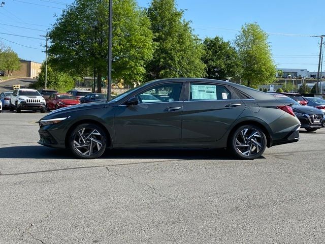 2025 Hyundai Elantra Hybrid Limited