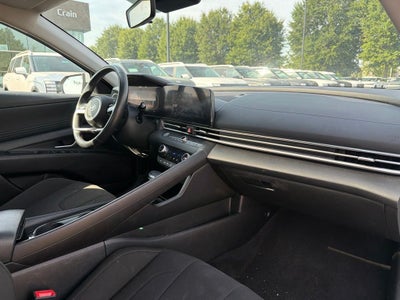 2025 Hyundai Elantra SEL Convenience CARFAX 1-Owner
