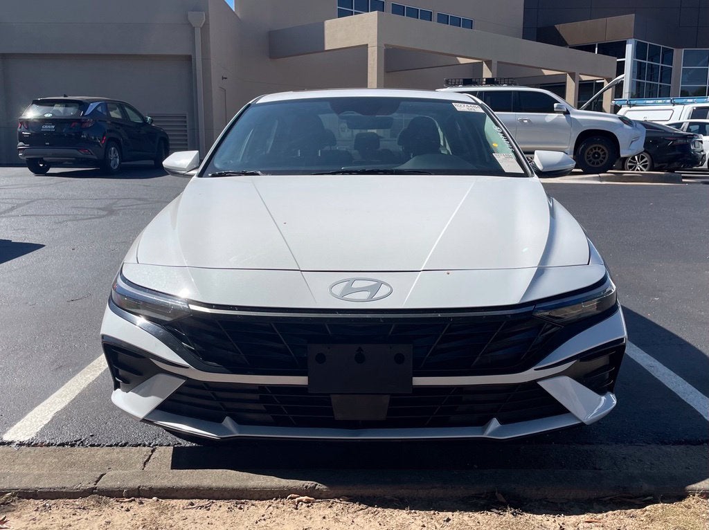2025 Hyundai Elantra SEL Convenience Moonroof, Clean CarFax, One Owner