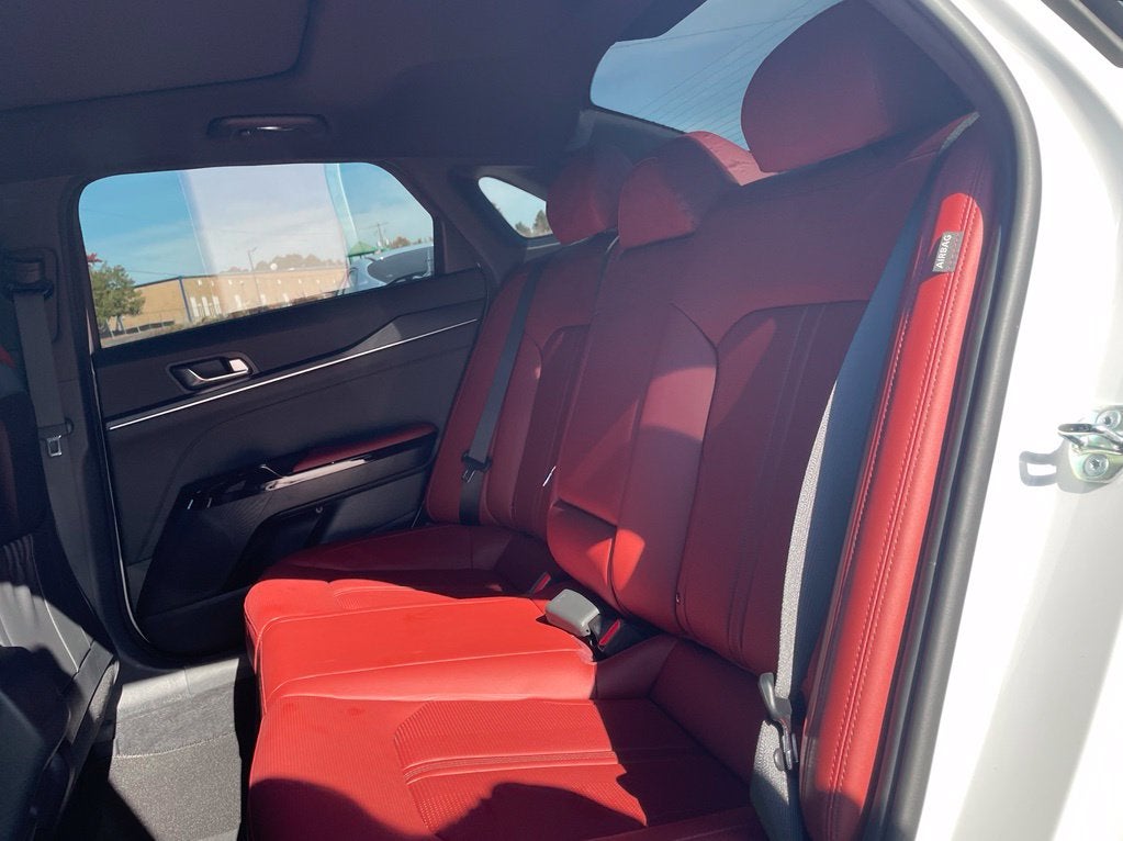 2025 Kia K5 GT-Line Pano Roof, BOSE Audio