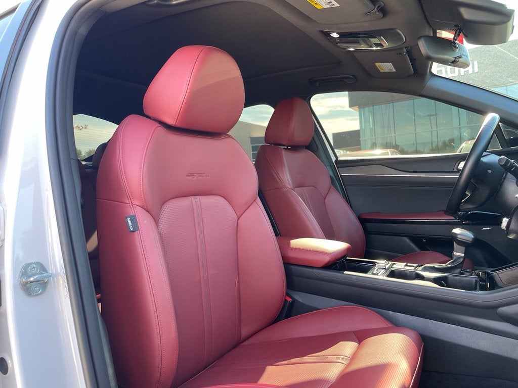 2025 Kia K5 GT-Line Pano Roof, BOSE Audio