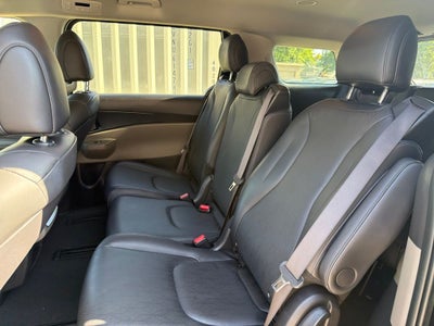 2025 Kia Carnival LXS CLEAN CARFAX 1-OWNER