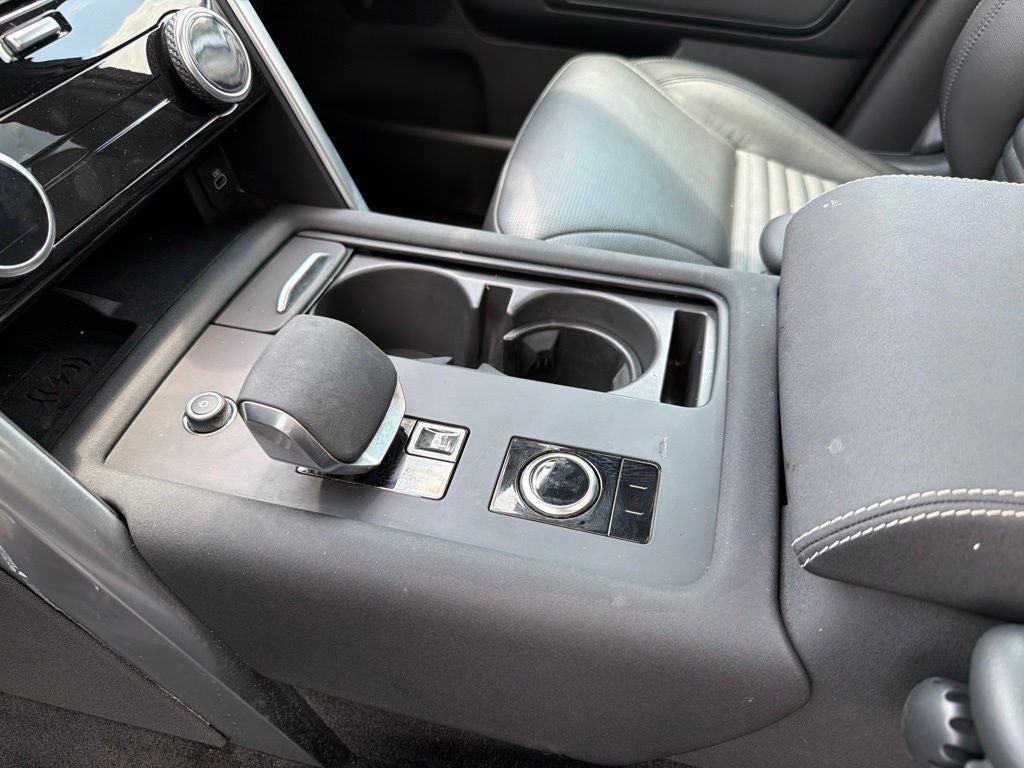 2025 Land Rover Discovery Dynamic SE CLEAN CARFAX 1-OWNER