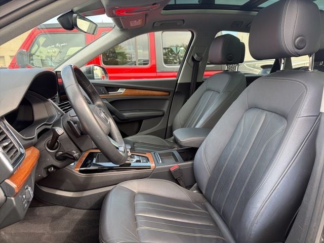 2022 Audi Q5 45 S line Premium quattro