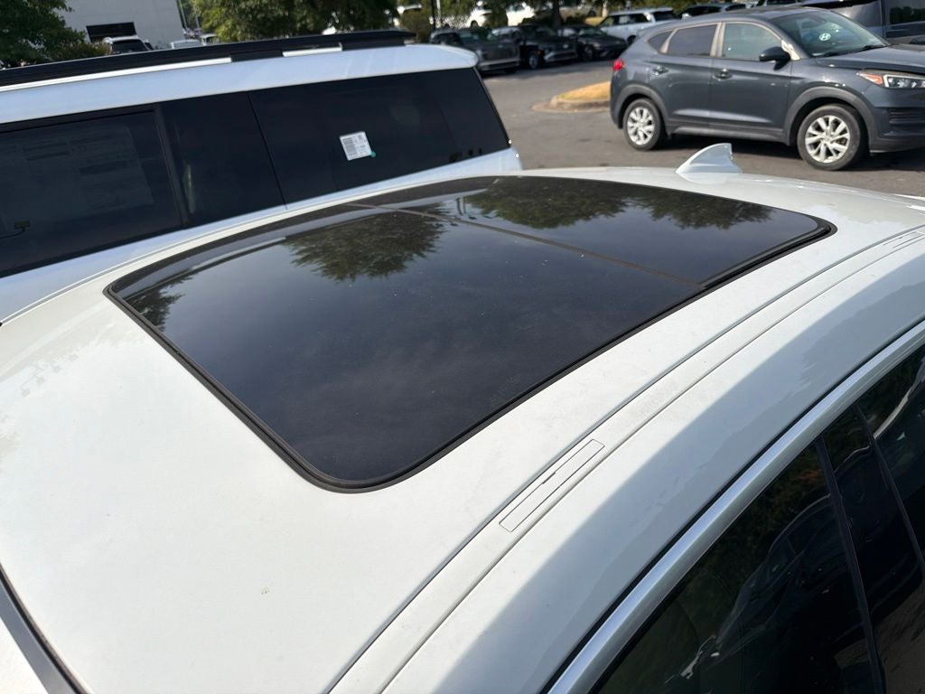 2023 BMW 2 Series 228i xDrive CARFAX 1-OWNER
