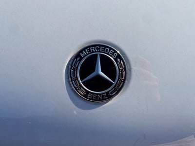 2020 Mercedes-Benz GLC GLC 300 Pano Roof, Leather, Low Miles, One Owner