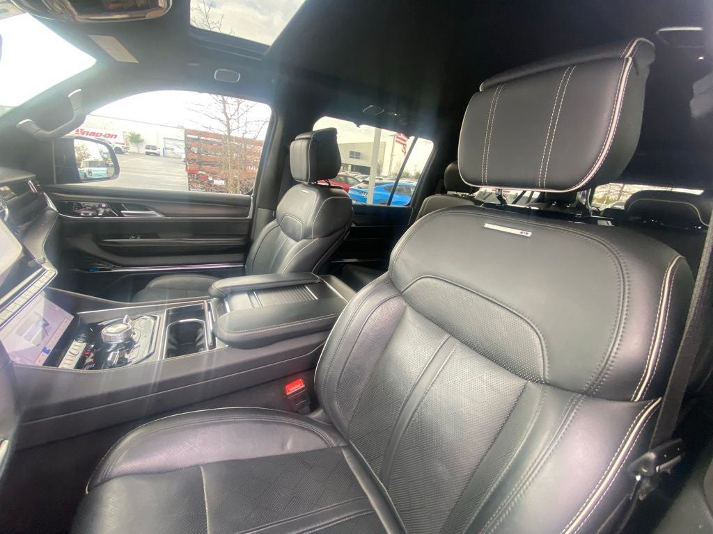 2024 Jeep Grand Wagoneer L Series II