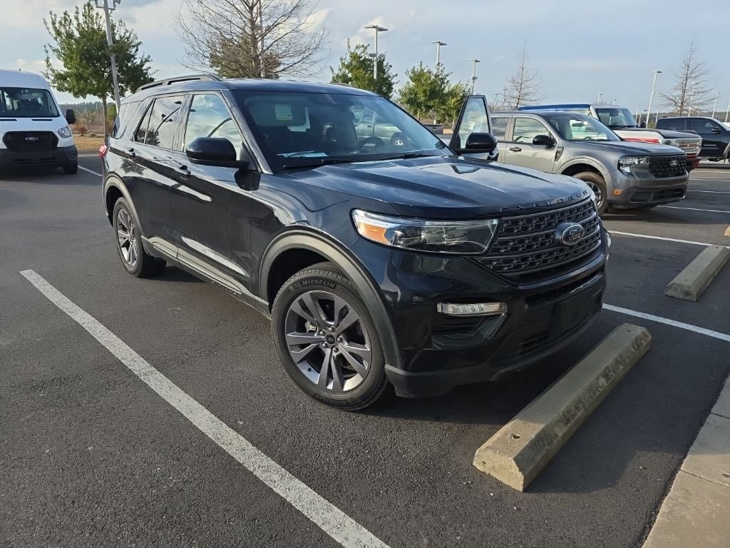 2024 Ford Explorer XLT