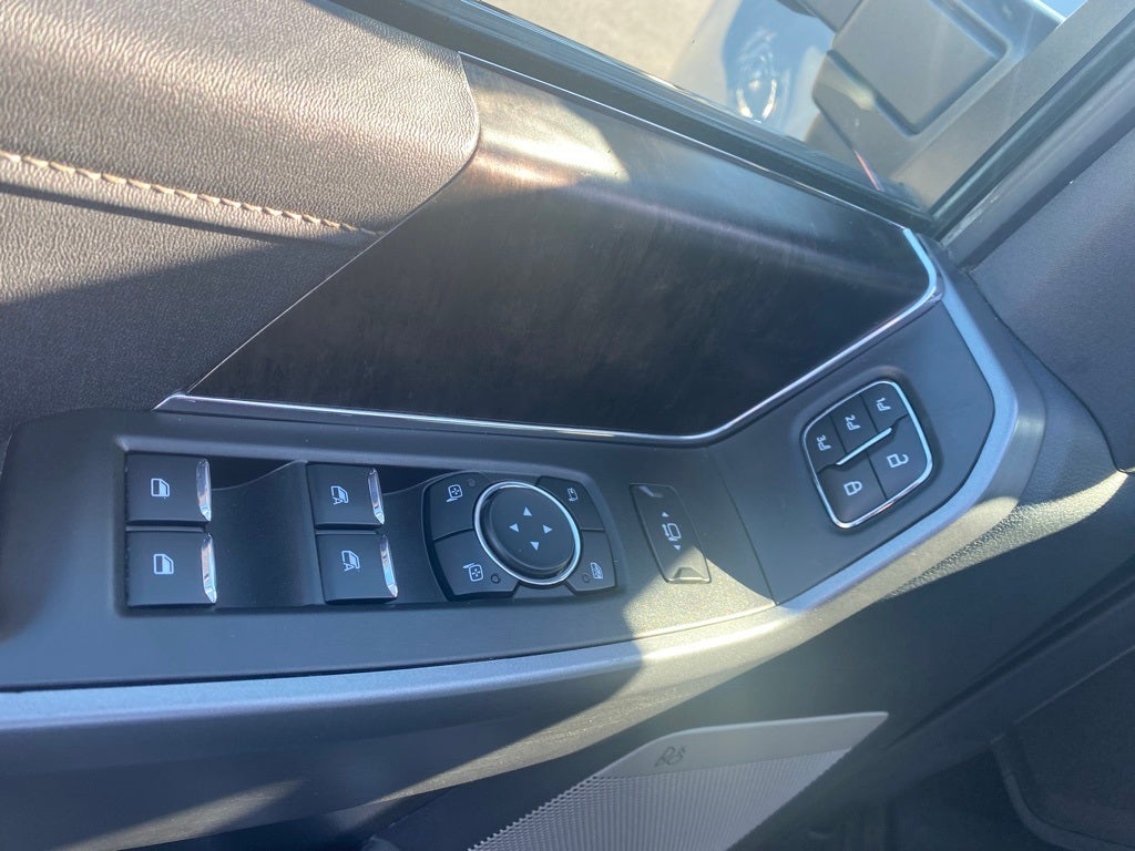 2025 Ford F-250SD Lariat