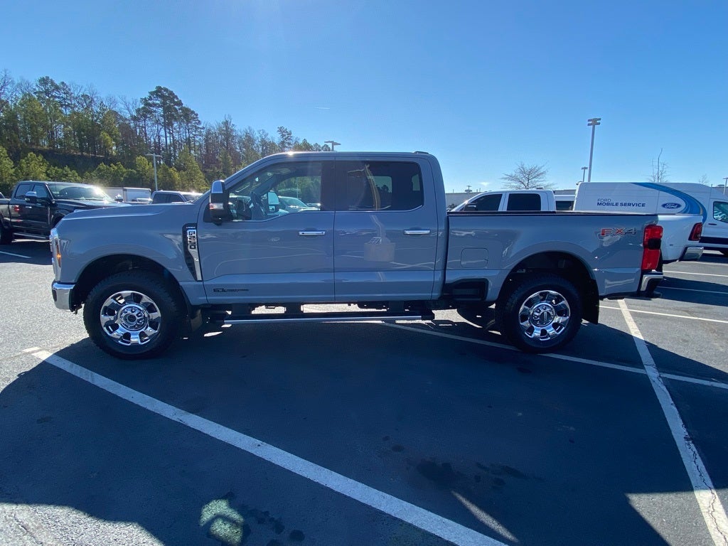 2025 Ford F-250SD Lariat