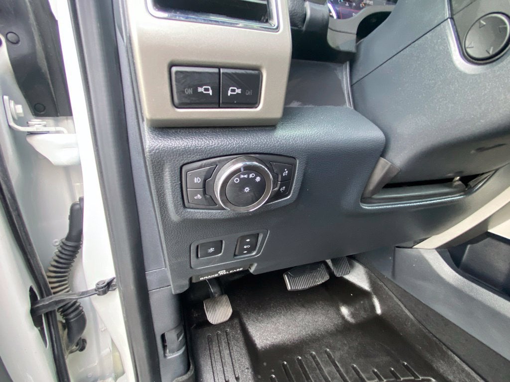 2022 Ford F-350SD Lariat
