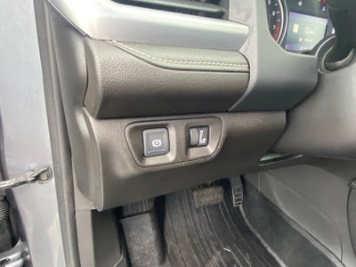 2022 GMC Acadia SLT