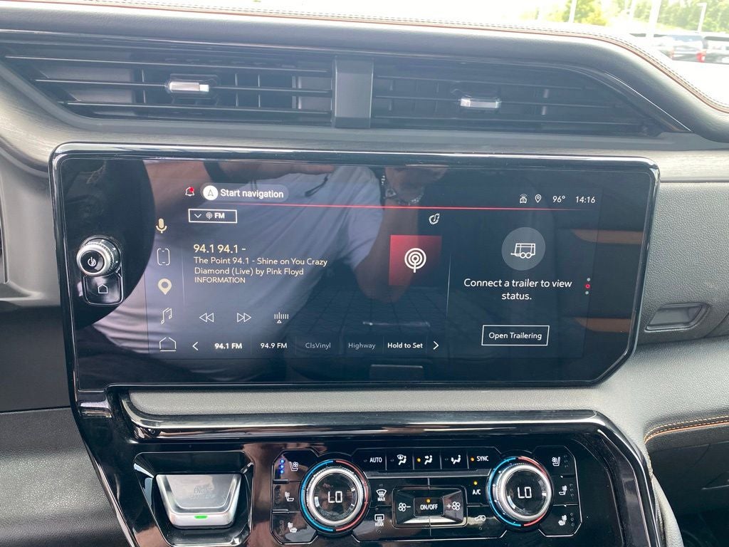 2025 GMC Sierra 2500HD AT4