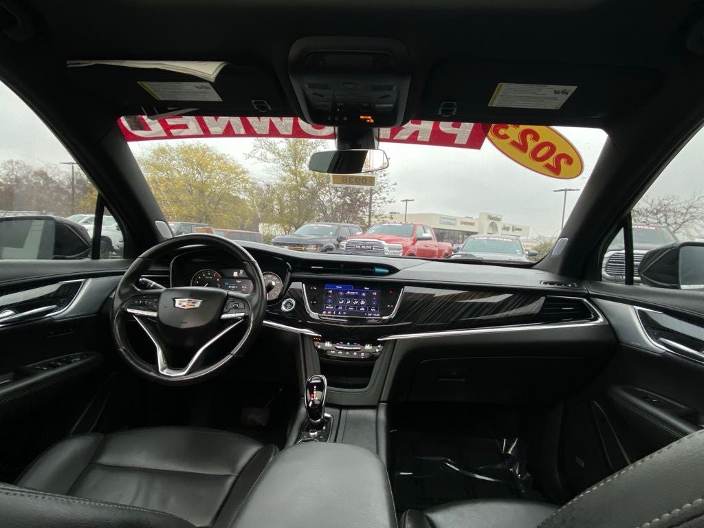 2023 Cadillac XT6 Premium Luxury