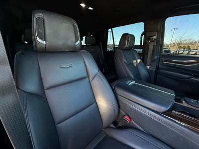 2022 Cadillac Escalade Luxury