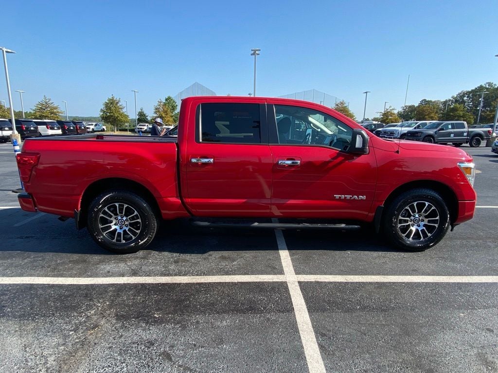 2021 Nissan Titan SV