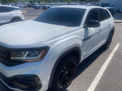 2023 Volkswagen Atlas Cross Sport 3.6L V6 SEL R-Line