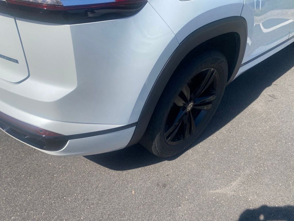 2023 Volkswagen Atlas Cross Sport 3.6L V6 SEL R-Line