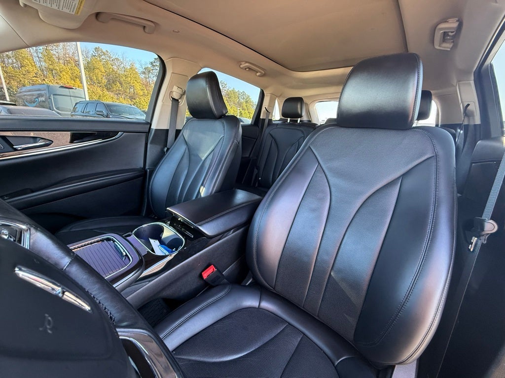 2021 Lincoln Nautilus Reserve