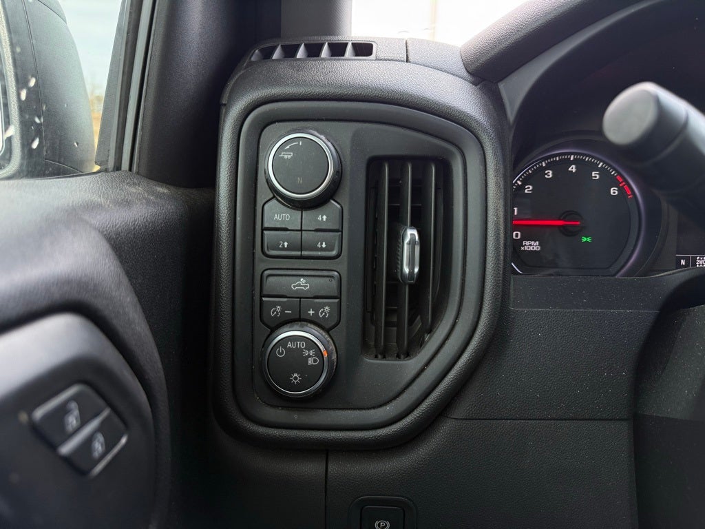 2020 Chevrolet Silverado 1500 Custom Trail Boss