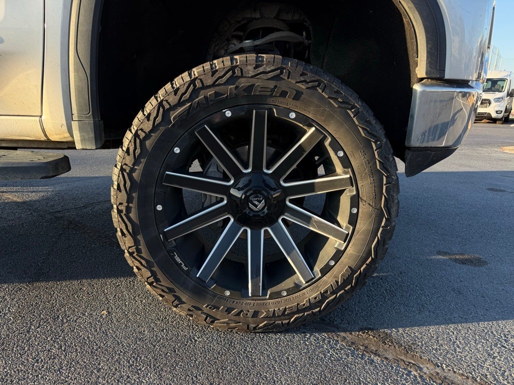 2020 GMC Sierra 1500 SLT