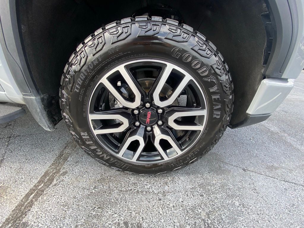 2025 GMC Sierra 1500 AT4