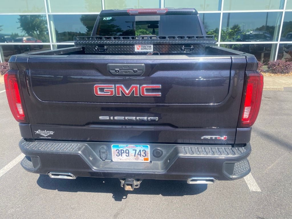 2022 GMC Sierra 1500 AT4