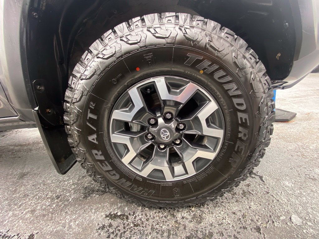 2022 Toyota Tacoma TRD Off-Road V6