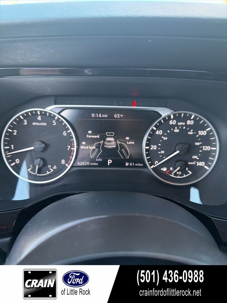 2022 Nissan Pathfinder SV