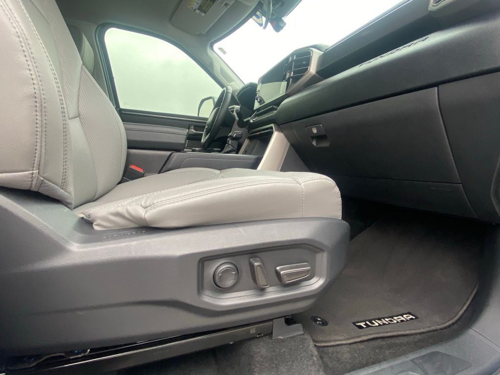 2024 Toyota Tundra SR5 TRD OFF-ROAD