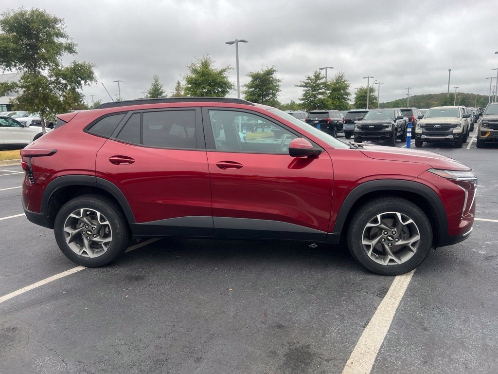 2024 Chevrolet Trax LT