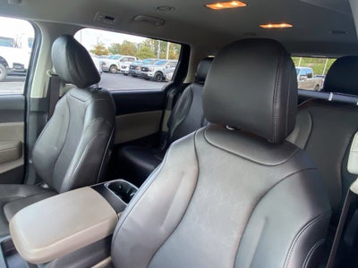 2026 Kia Carnival Hybrid LXS