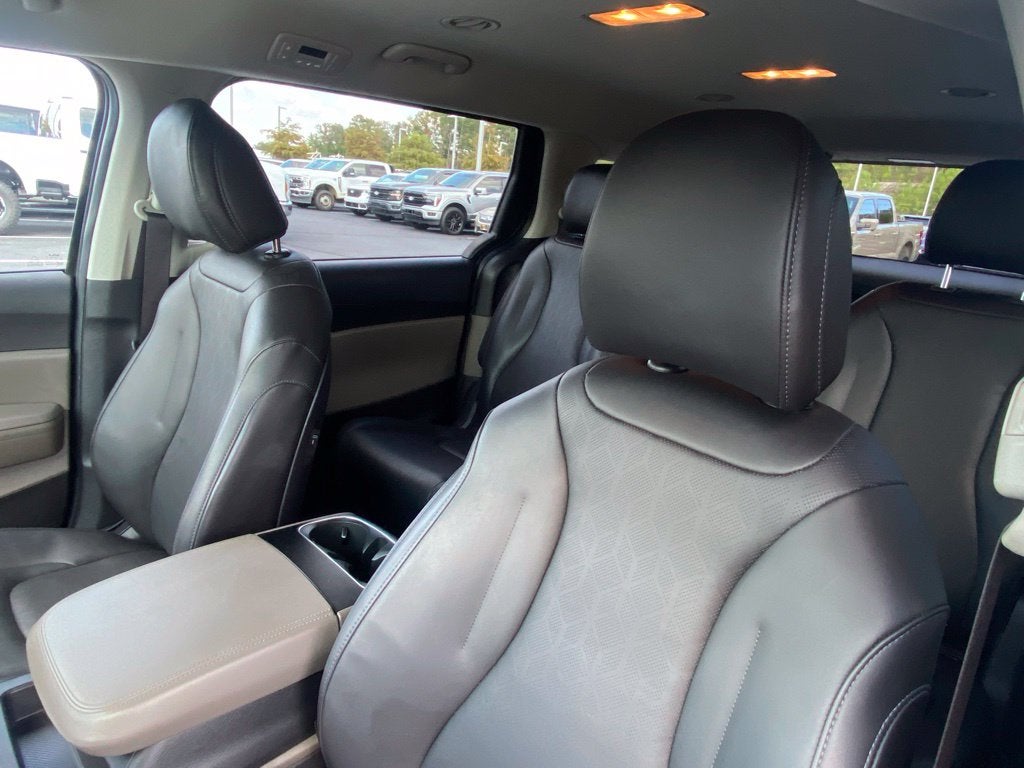 2026 Kia Carnival Hybrid LXS
