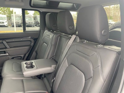 2025 Land Rover Defender 110 S