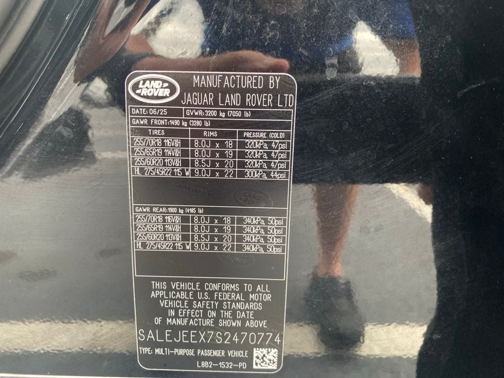 2025 Land Rover Defender 110 S