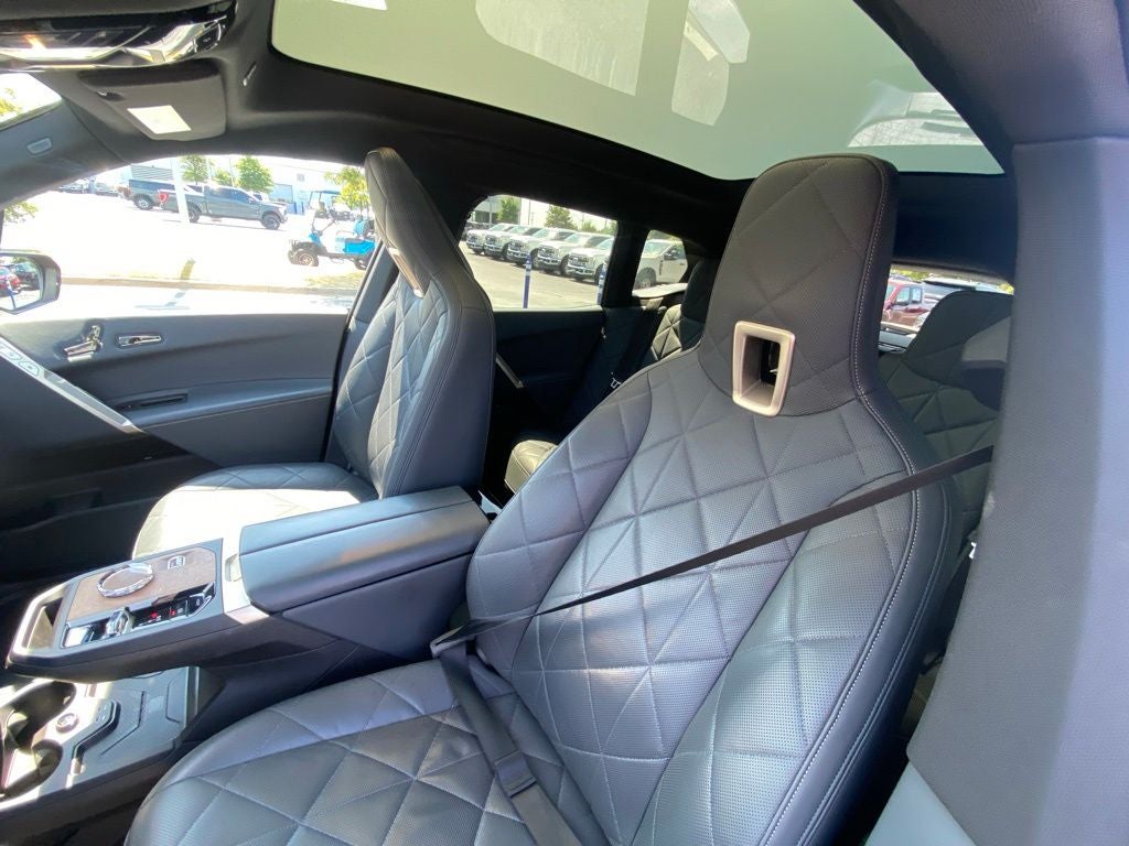 2023 BMW iX xDrive50