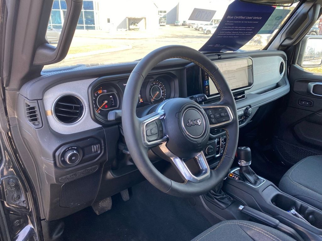 2024 Jeep Wrangler Sahara
