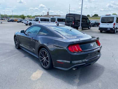 2022 Ford Mustang EcoBoost
