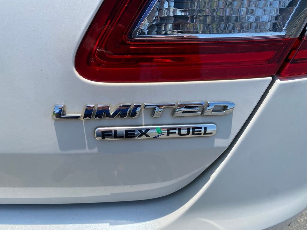 2015 Ford Taurus Limited